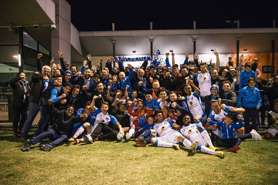 FutbolistasAXEM's tweet photo. #NPLVictoria #Australia 🇦🇺 @GermanoJonatan fue el héroe del @AvondaleFC84 al marcar el cuarto gol en el triunfo 4-3 sobre Bentleigh Greens. El equipo del ex #EstudiantesLP perdía 3-1 y en 5´ lo dio vuelta https://t.co/QjfziGN98M