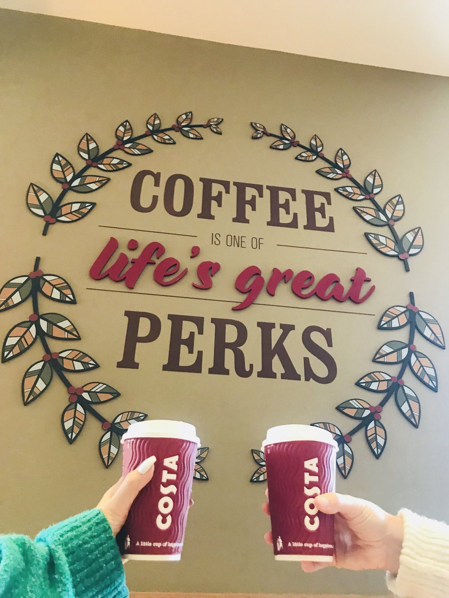 Cause is #freebiefriday Don’t forget about your <a href="/CostaCoffee/">Costa Coffee</a> a little gift 🎁 from <a href="/ThreeUK/">Three UK</a> #Wuntu #threeuk #costacoffee #freebie #friyay