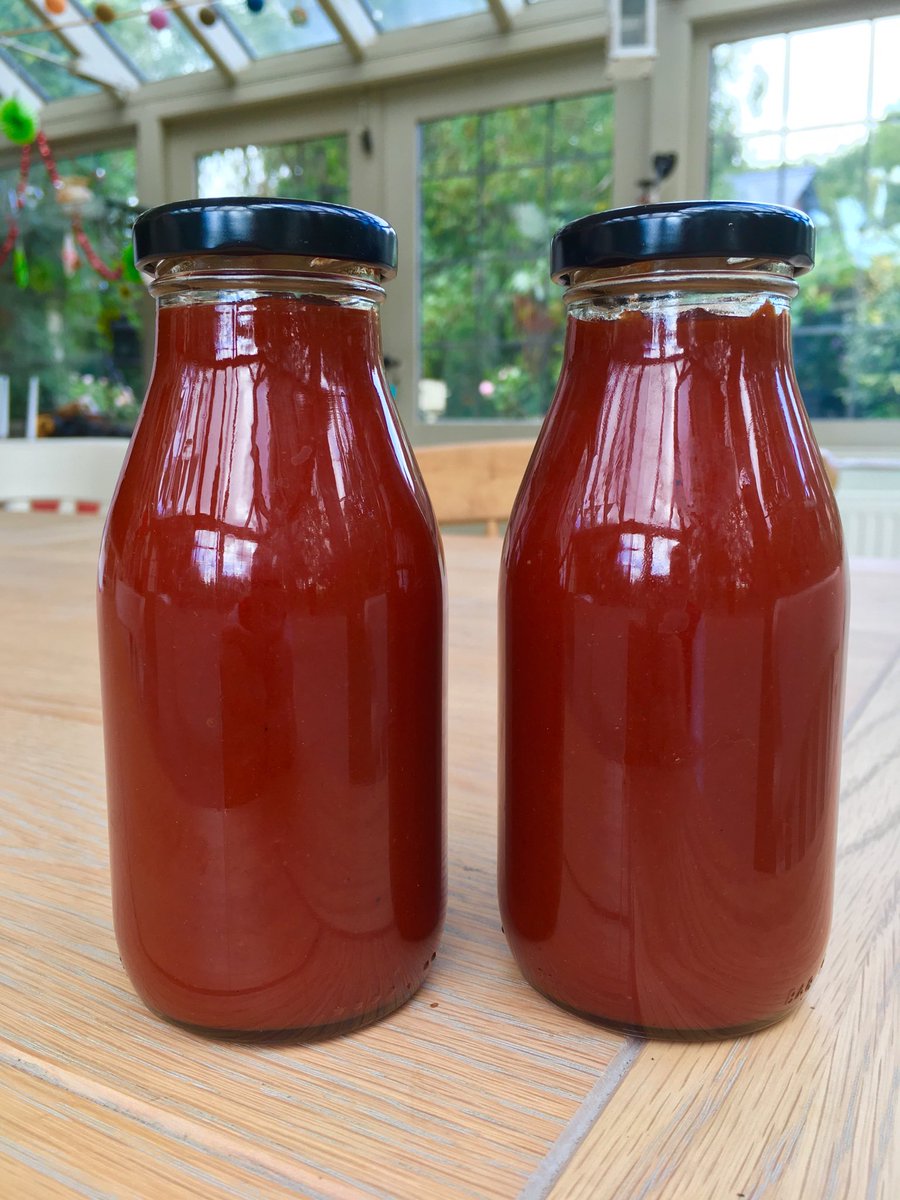 More #preserves, one of my favourites, roasted home grown #tomato #ketchup, following the best ketchup recipe by ⁦<a href="/thepamthejam/">Pam Corbin</a>⁩, with the addition of a pinch of smoked paprika, can’t resist! Great colour 🙂🍅