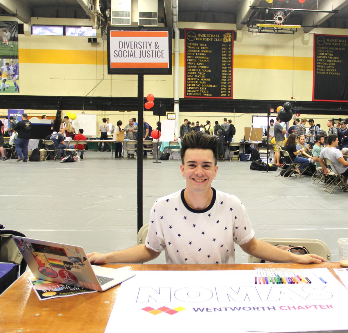 wentworthinst's tweet photo. Happy Friday, #Wentworth! Here are some of our favorite pictures from yesterday's Student Involvement Fair, held by @WITLeopard! We loved seeing #students bond over common interests. We are so excited for you all to start building a #community at #WIT! #FindYourFitatWIT https://t.co/jLdWBzFQkO