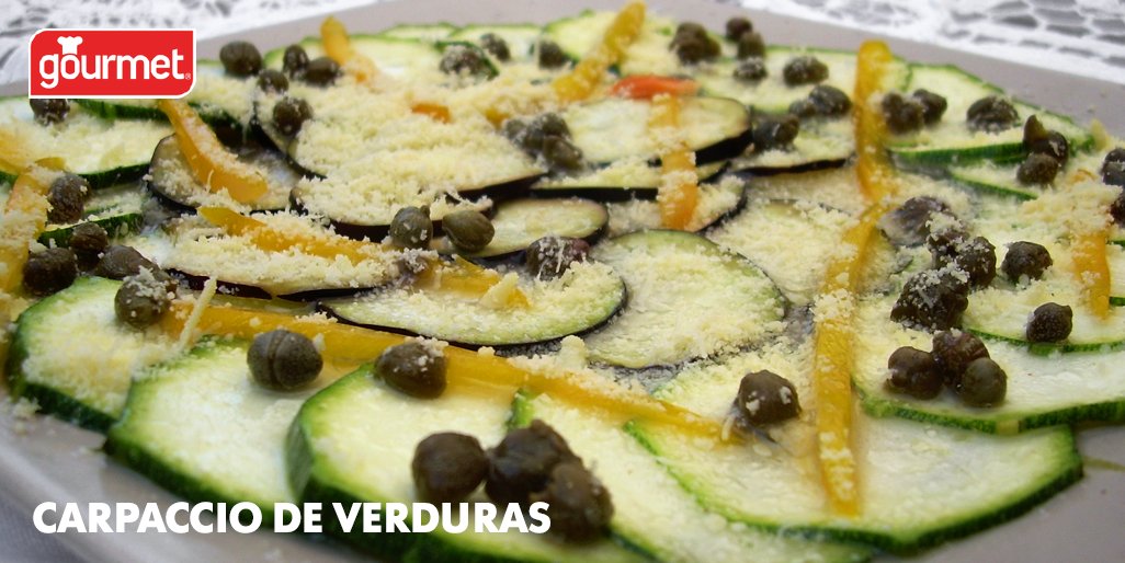 Gourmet_cl's tweet photo. Los almuerzos de domingo deben comenzar con un buen picoteo y un
Carpaccio de verduras calza perfecto para esta ocasión. 
Mira la receta aquí: https://t.co/Zn1p4XvDMT https://t.co/UvErUvsdP2