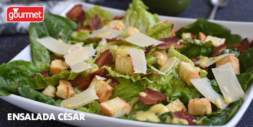 Gourmet_cl's tweet photo. Luego de tantos asados, empanadas, choripanes y más. Bienvenidas son 
las ensaladas como una clásica césar. 
Aprende a prepararla aquí: https://t.co/TVv6tUtiot https://t.co/CCZAUZR53C