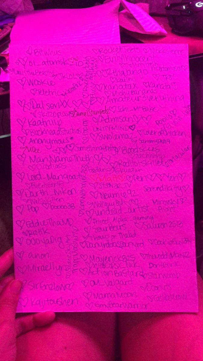 LunaLyrik's tweet image. Y’all keep me humble af.
Look at all these #mooners who contributed to the 7k we earned #ForPop in 14 hours of streaming last night.
I am so thankful that we have created a community that can do this when one of our own needs us.
I love you.