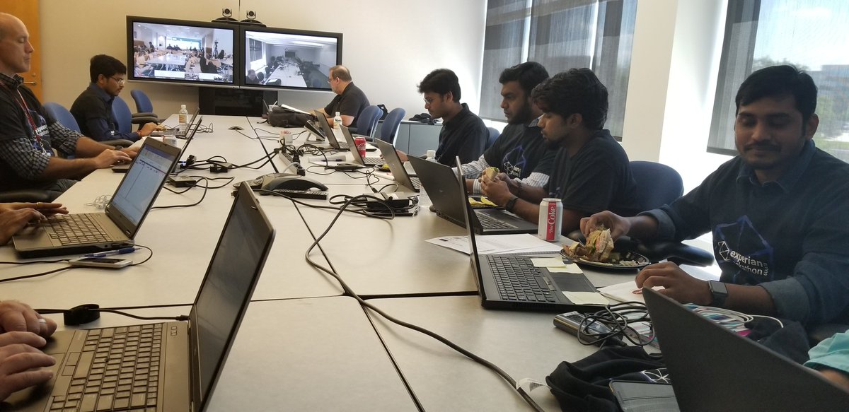 ExperianJobs's tweet photo. Cheer on our Hackathon participants in Costa Mesa, Austin, Costa Rica, Schaumburg, Chile & Allen. Even with offices all around the US, the teams feel like they're working closely and together toward the same goals.
#experianhackathon #ExperianLife @Experian https://t.co/U7gALMzLEU