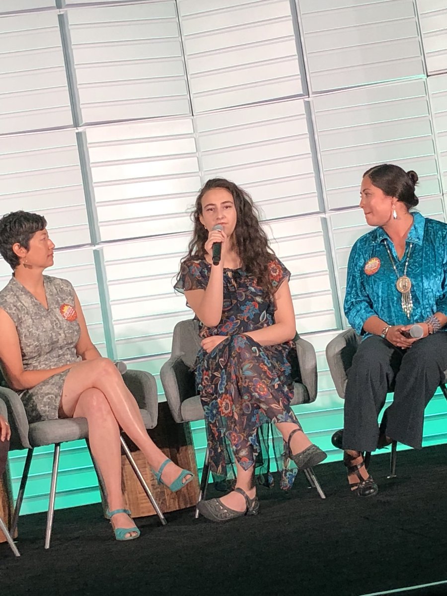 flabellinaJG's tweet photo. This is what empowered youth looks like. “We inherit the worst of it and we can’t vote yet-people in power do not represent our needs.” High school junior and founder of Zero Hour @Jamie_Margolin @ThisIsZeroHour #GCAS2018 #ElevateClimateEd https://t.co/YQbYMQN0re