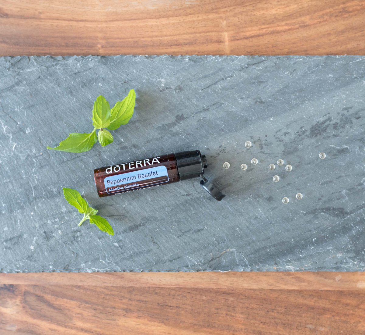 dōTERRA Essential Oils USA på Twitter: "Through a unique and exclusive process, doTERRA has captured the unique benefits of Peppermint essential oil in the convenience of a soft vegetarian beadlet. Each tiny