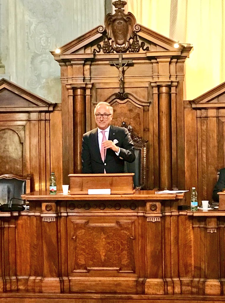 CdSinforma's tweet photo. Designato dal #CPGA, l’organo di governo autonomo della magistratura amministrativa, all’unanimità, il nuovo Presidente del Consiglio di Stato Filippo #PatroniGriffi attuale Presidente Aggiunto facente funzioni https://t.co/qyycpYZ8Nh