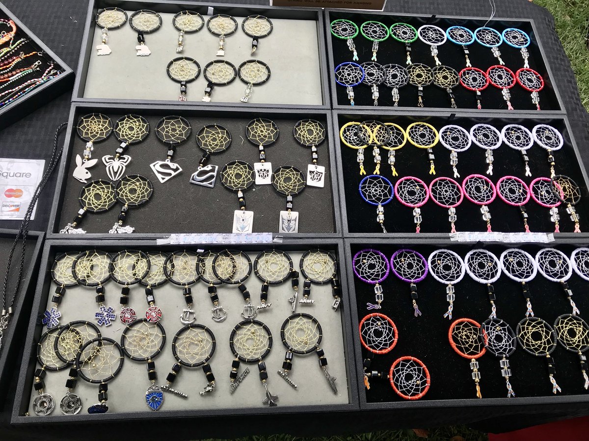 TheNativeWings's tweet photo. Visit us on the Naugatuck Green from 11-8 today and 9-8 tomorrow! We will be selling our handmade Dreamcatchers, Sports Dreamcatchers, Worry Stones, Smudge Sticks &amp; Beaded Jewelry!
#thenativewings #handmade #dreamcatchers #naugatuckct #madeinct #shoplocal #supportsmallbusiness https://t.co/BRiIHkHbfG
