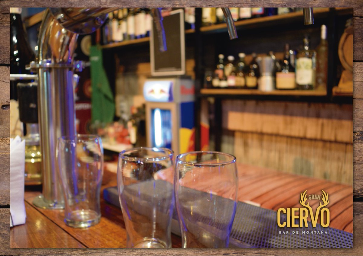 GranCiervoBar's tweet photo. ¿Vamos llenando este gran vacío? 😋

#GranCiervo 🦌🍻 https://t.co/7hugcmmI2W