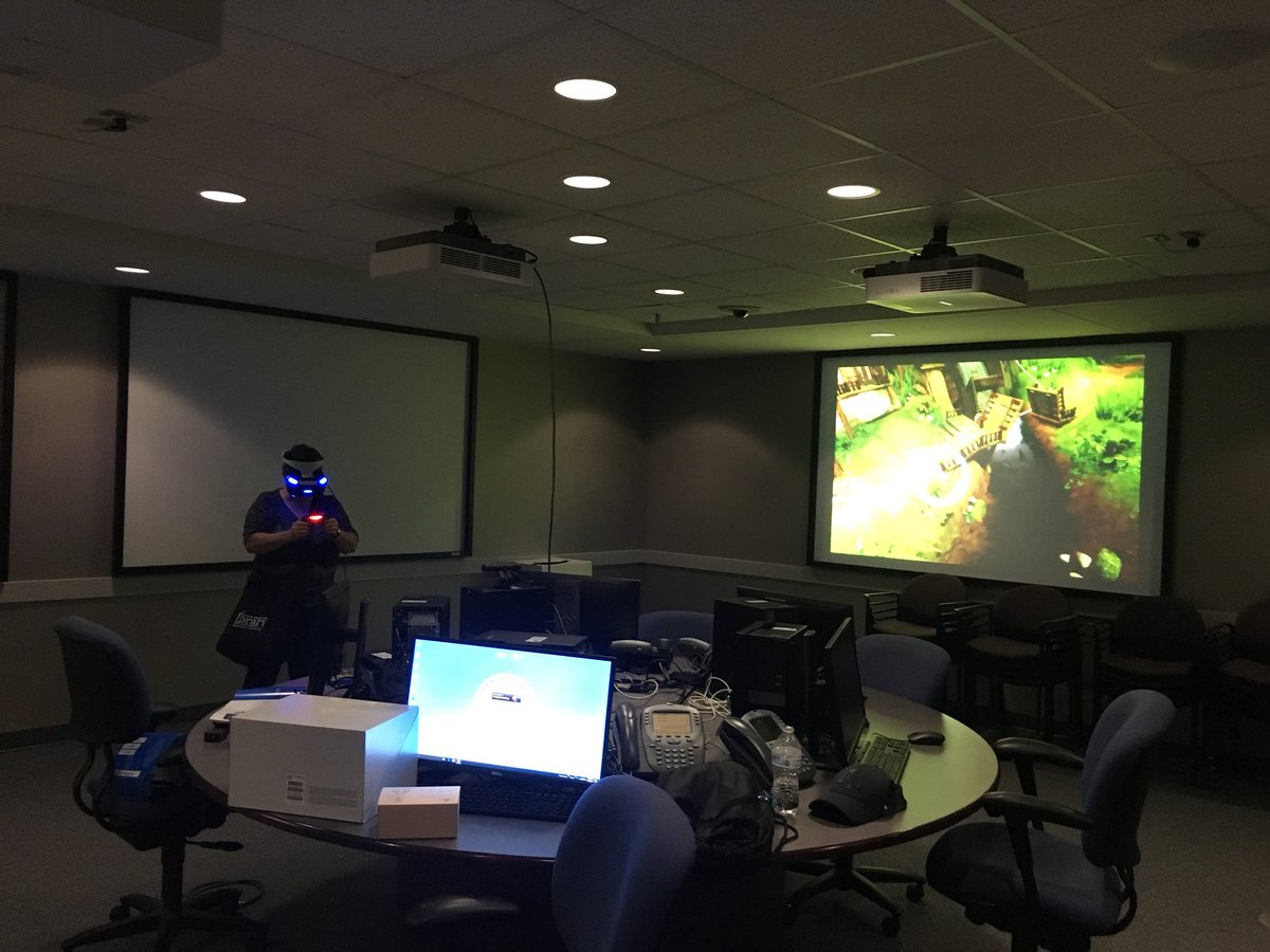 fcpl_robert's tweet photo. VR session prep underway! #yourITfcpl https://t.co/oQE75g6dKb