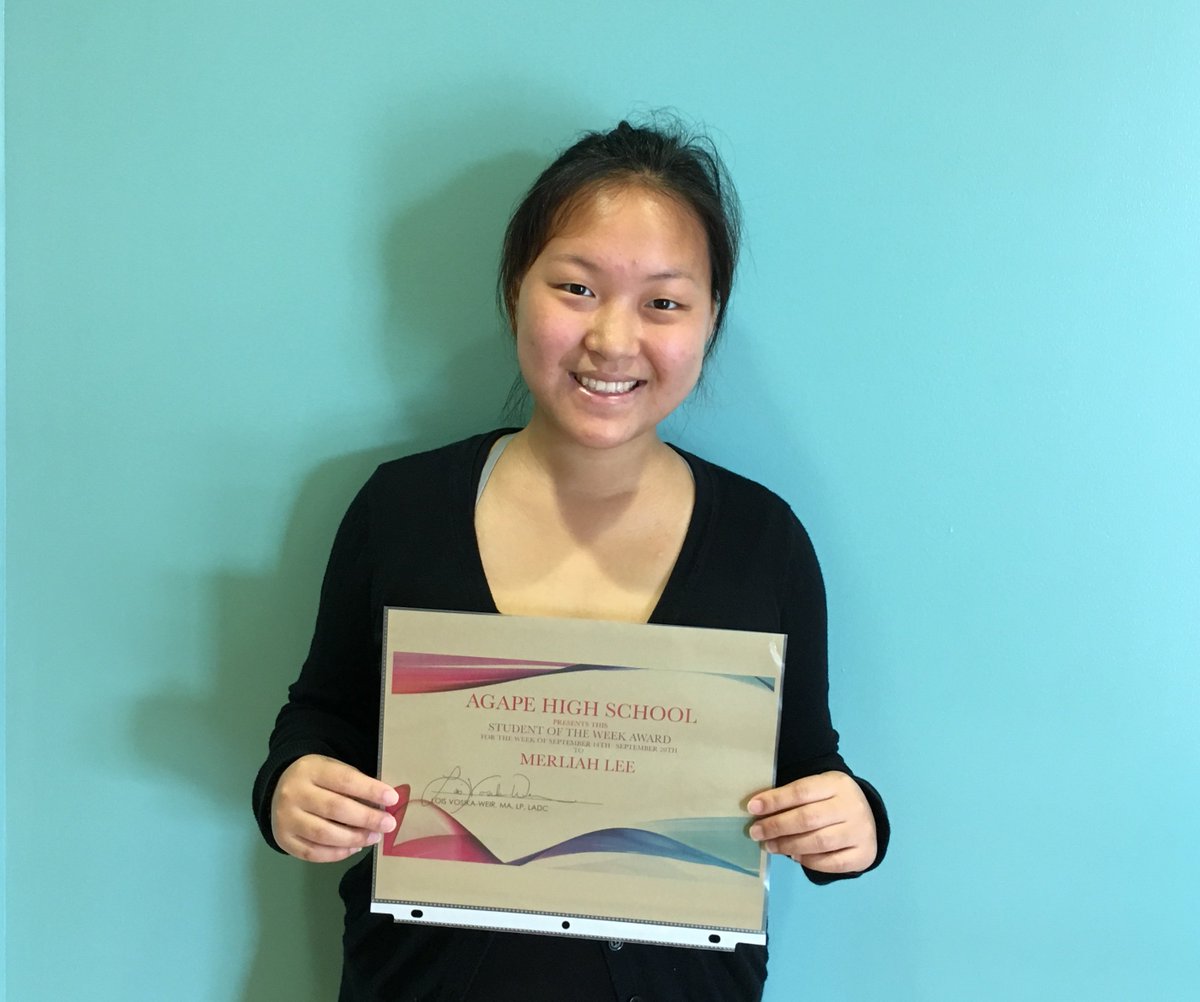 Student of the week:
Merliah is a model student! Merliah represents GRACE daily. And she is a talented artist!  She is excited to graduate after quarter 2 and we can't wait to see all the great things she will offer this world after high school.  Congratulations Merliah!