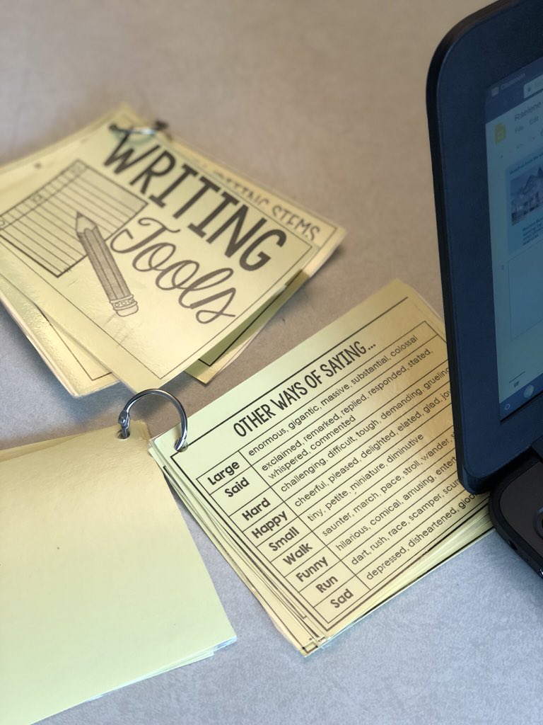 TeacherTizzard's tweet image. #sjbgrade6 @sjboscoschool using their Writing Tools Booklets for peer editing. #DescriptiveWriting #Chromebooks #GoogleClassroom #GoogleSlides #MakerEdNL @NLESDCA