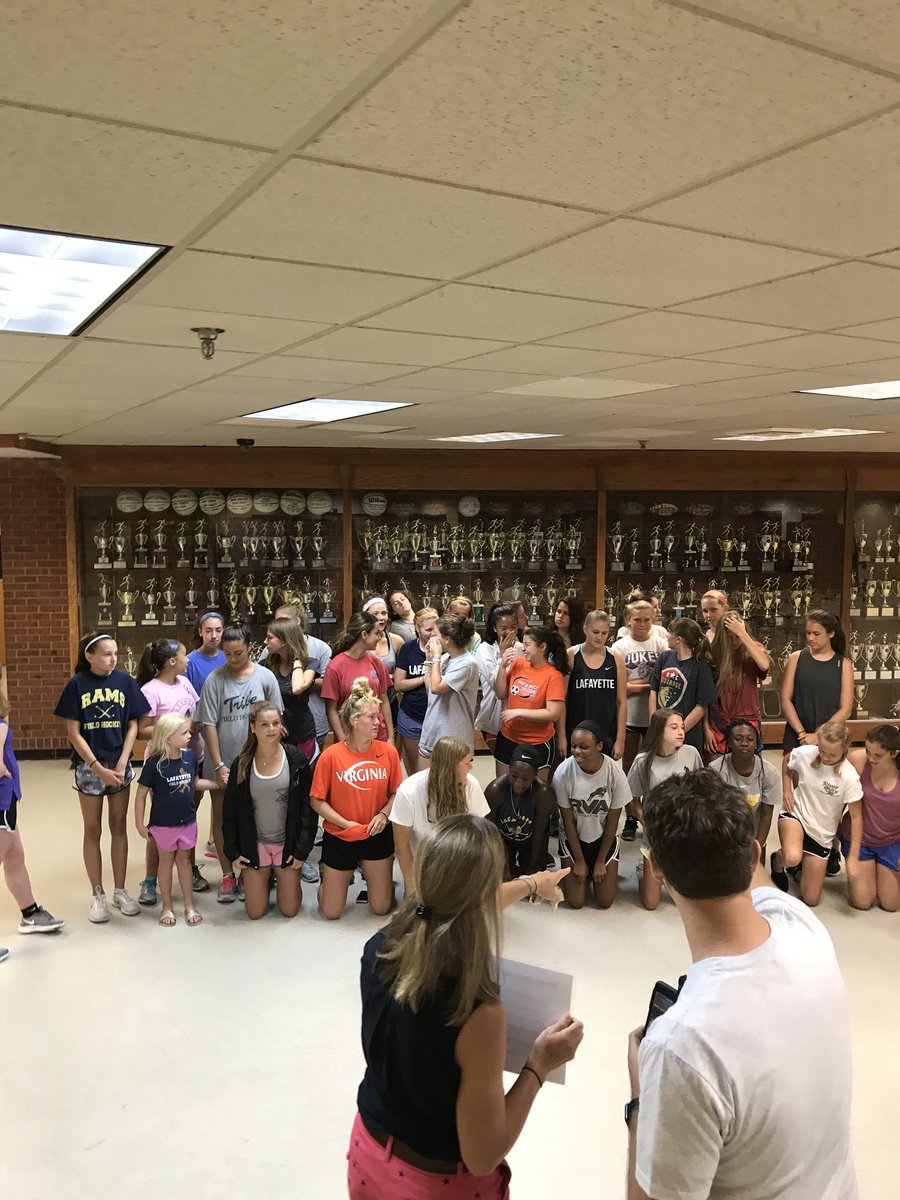 LHSRamFhockey's tweet photo. It’s National Field Hockey Day.... 💙💛🏑🐏. #NFHDay2018 https://t.co/XM7xkMFhR6