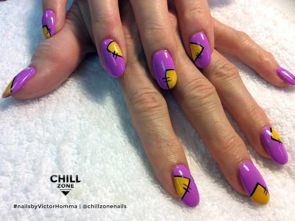 chillzonenails's tweet photo. Pretty in Purple 💜💜💜 created using the Chill Zone System. #nailsbyVictorHomma https://t.co/IBDb2Jpyqv