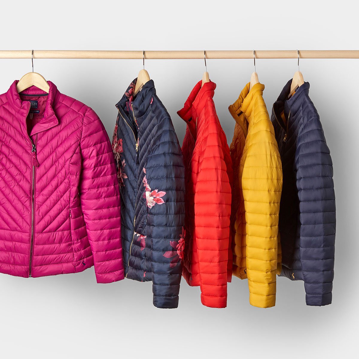 Look at these little beauties 😍
The Elodie jacket is now in your #Wilmslow #Joules store and it’s perfect for this unsociable weather we’re having! Just because the sky is dull doesn’t mean your wardrobe has to be 💁🏻‍♀️