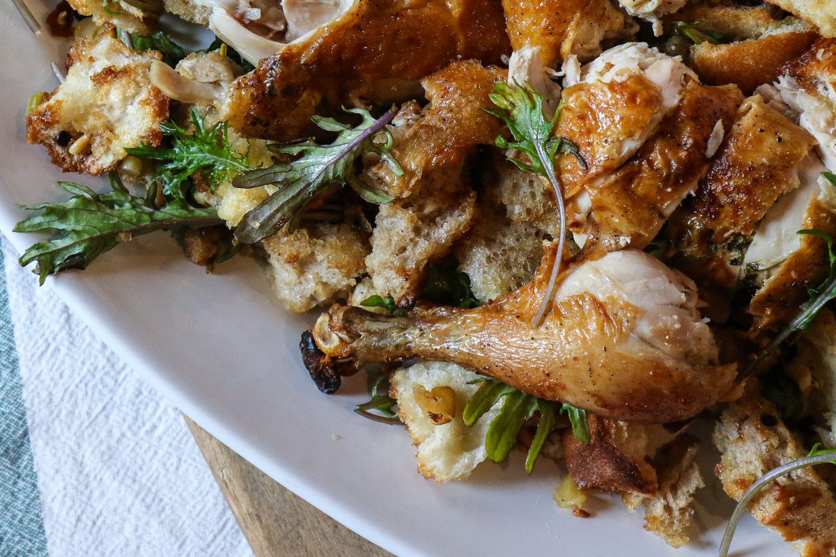 tenKsnacks's tweet photo. You know you want this for dinner. Or for a snack right now. #zunicafe #roastchicken #dinner #snacktime #judyrodgers #eatlocal #tulsafood #oklahoma #homecooking https://t.co/RKbXUnPPBh https://t.co/H4GhmttCGj
