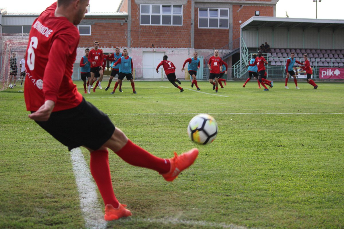 Veille de match et séance pour nos normands, demain à 16h30 second match face à la Lituanie. #TeamNormandie @RegionNormandie #FootNormand