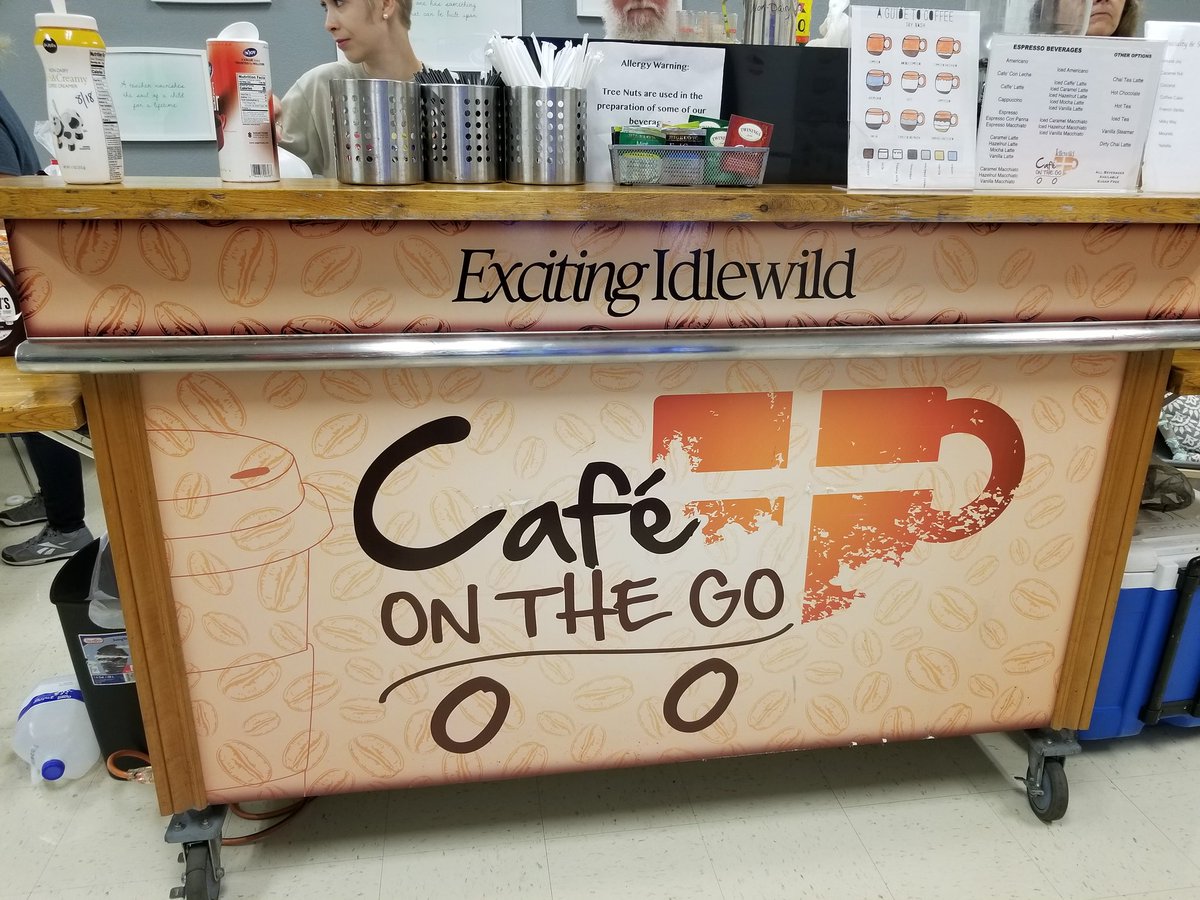 BowdenHcps's tweet photo. Thank you to our community partners, Idlewild Church, for serving our faculty and staff today! We truly appreciate your love and support. @HCPSArea2 @CannellaElem @idlewildchurch https://t.co/LK6F0xdSbA