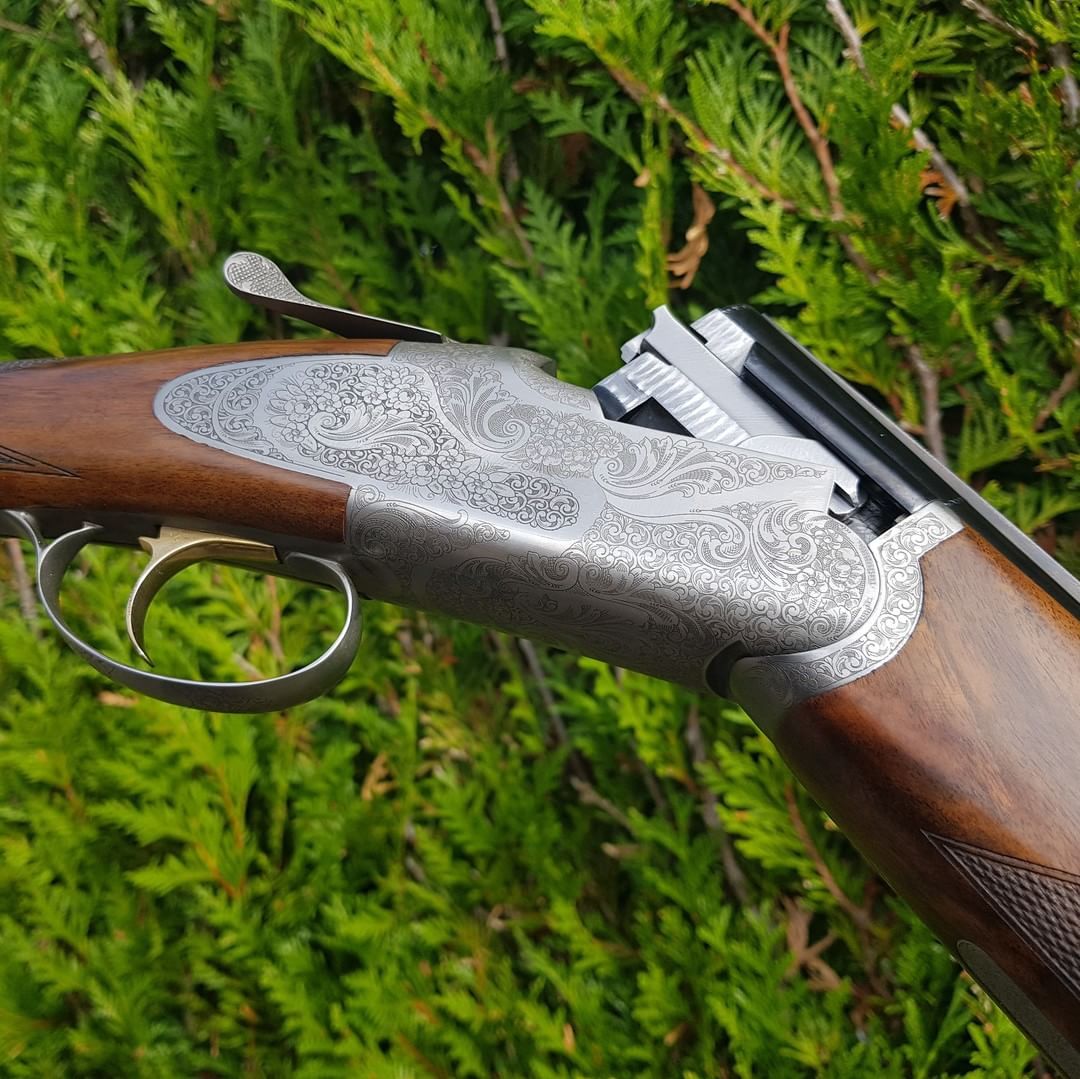 The <a href="/ChapuisUK/">Chapuis Armes UK</a> C40 #shotgun offering superb value and made to measure with us #gameshooting #drivenshooting #shotgun #bespoke see buff.ly/2p993Sl for more details.
