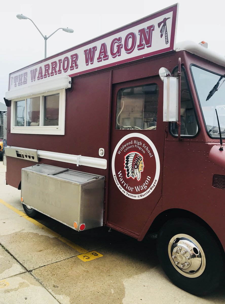 WarriorWagon's tweet photo. Here comes The Warrior Wagon!
@WarriorWagon 
#FoodTruckFriday 
#foodtruck https://t.co/Ycw5FPCMib