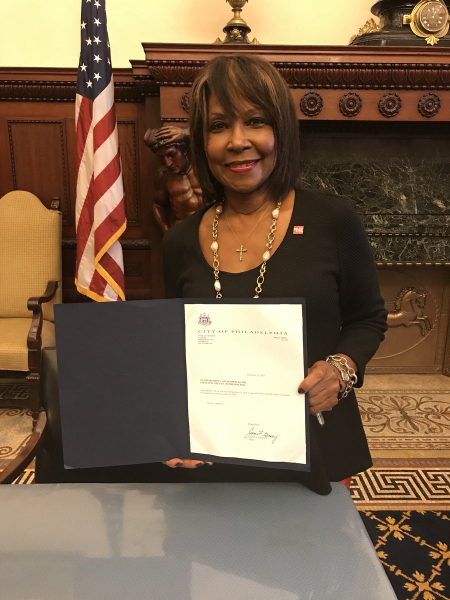 Blondell_RB's tweet photo. “It is incredibly empowering to all Philadelphia’s consumers to know what they are consuming, especially when their menu choices can negatively affect their health. For far too long, sodium has been an invisible factor for restaurant consumers.” #sodiumwarning #hearthealth https://t.co/i9aRNbNGa2