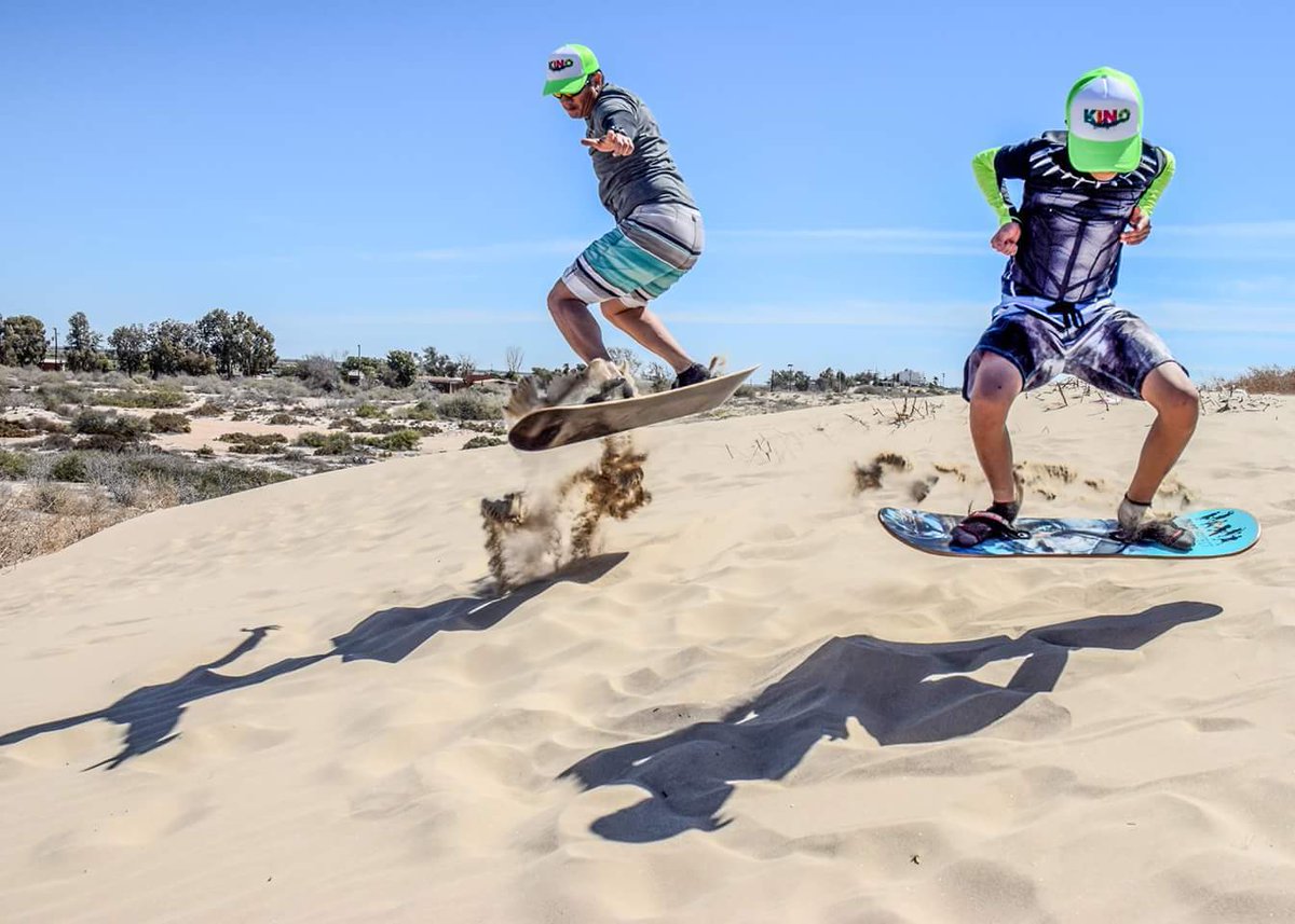 ¡Practica sandboarding en las dunas de Kino Mágico!