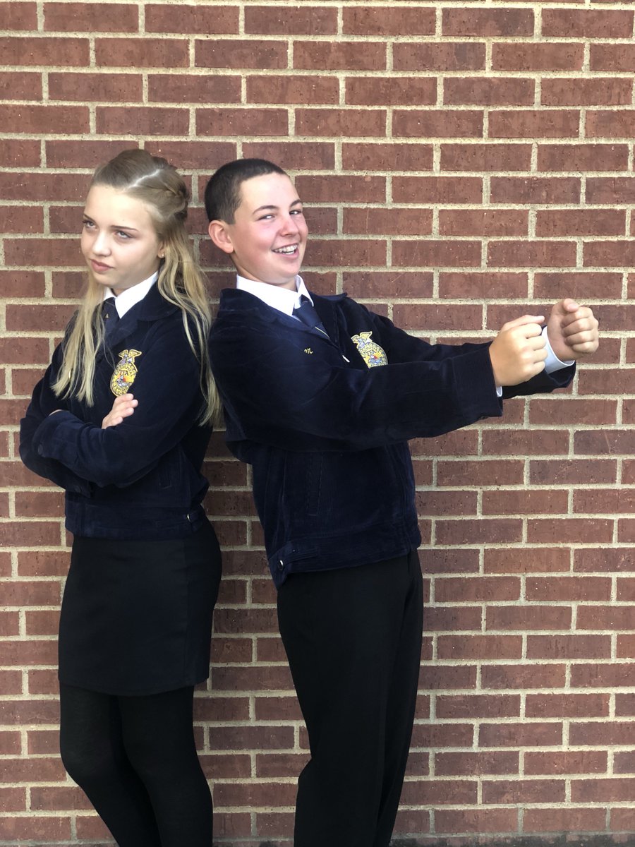 AledoFfa's tweet photo. Three days until greenhand camp! Join us Monday September 17th at 5:30 at the Ag Building! #whatachapter #ffajustlikeyoulikeit https://t.co/sIz7nSxFjk