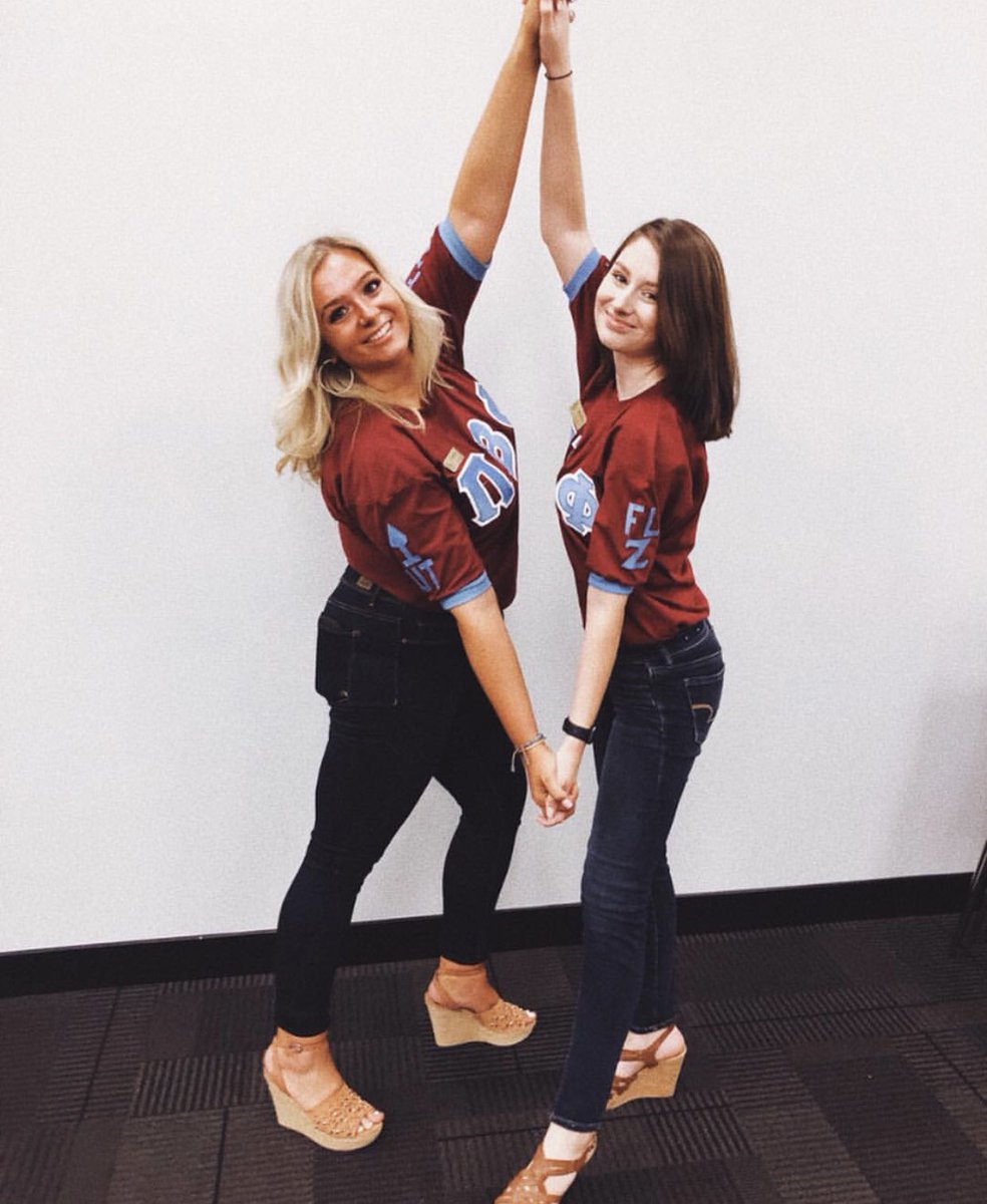 UTPiPhi's tweet photo. Day 1 Jersey round💓💓 https://t.co/HoFUAc1FJl