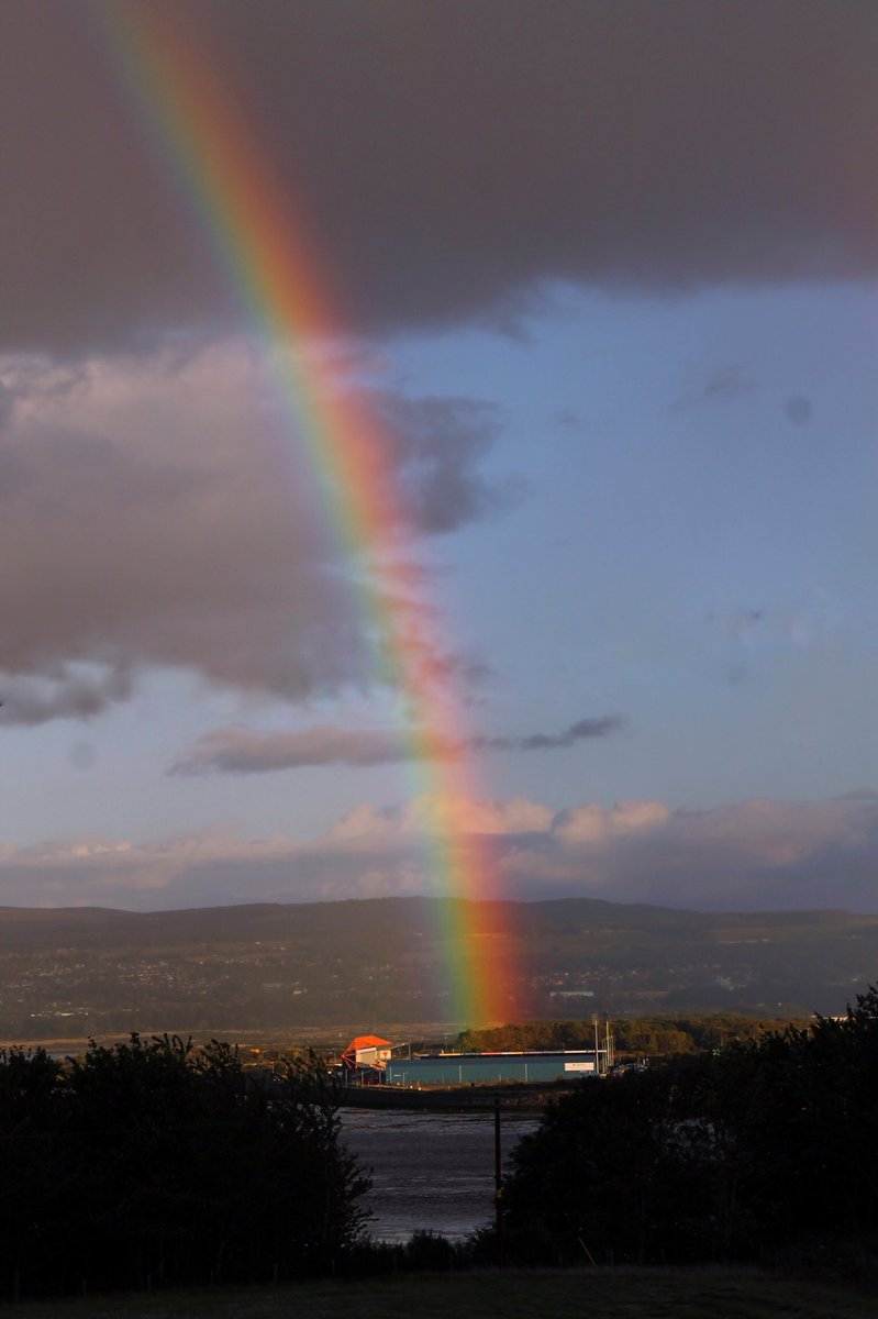 sophierobbart's tweet photo. Wow! @ictfc! 🌈 #inverness #highlands @BBCHighlands @VisitScotland https://t.co/ynWJ3szq4M