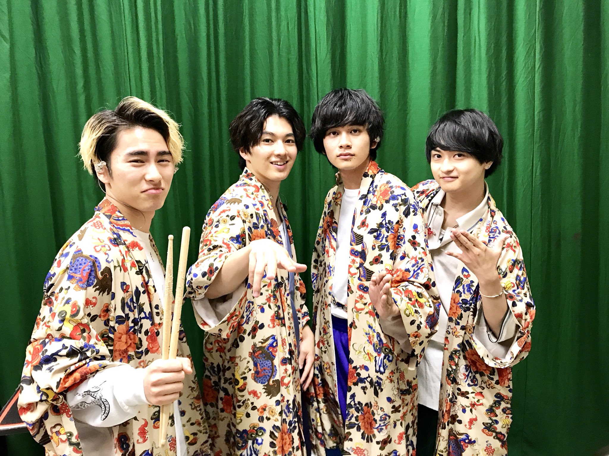 DISH//「DISH// 日比谷野外大音楽堂公演17'秋 『MUSIC BOIN