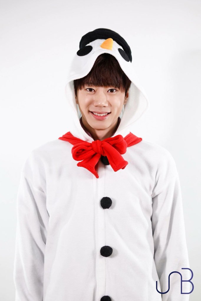 Autumn_Serenade's tweet image. Do I need to remind everyone that this is the same person?

Jun stop fooling everyone with your duality.
#theunit #unitb #unb #ukissjun #ukiss #jun #leejunyoung