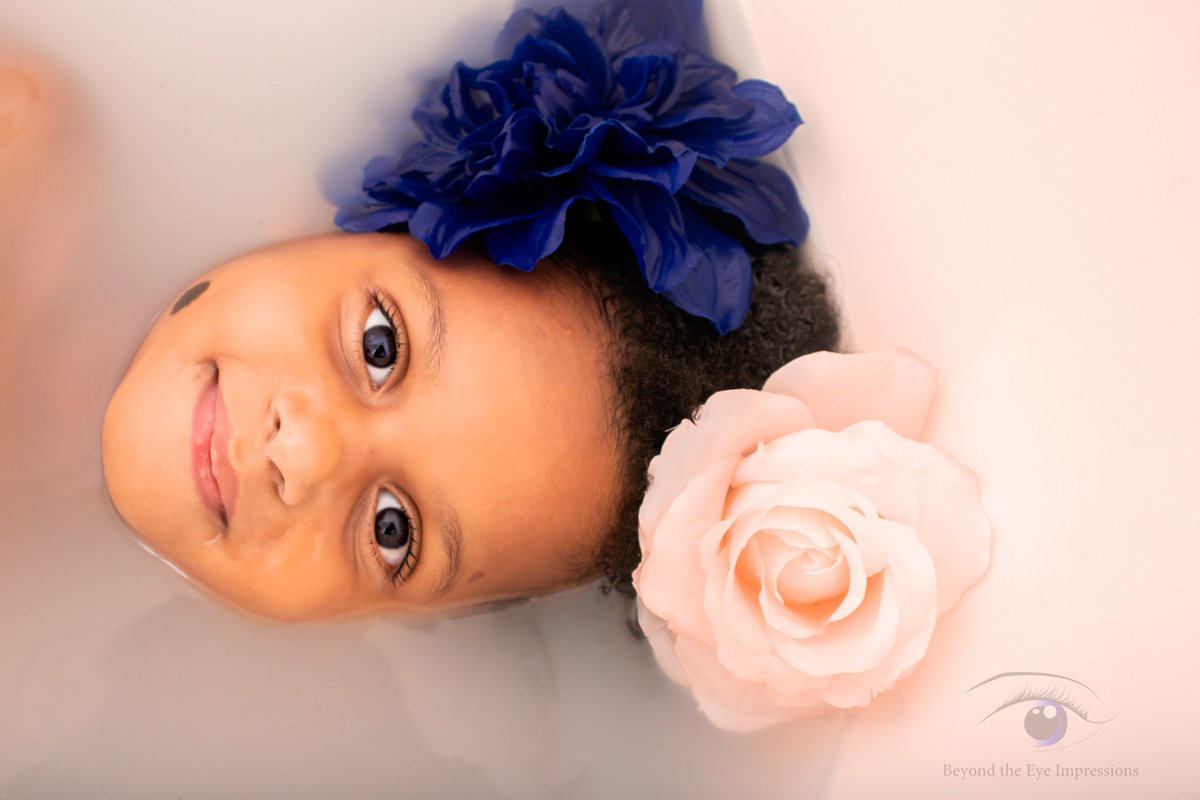 beyondtheeyei's tweet photo. In love with how these milk bath pictures came out. Tell me what you think and share with a friend! #retweet #milkbath #photography #beyondtheeyeimpressions https://t.co/adQ7eNYZds