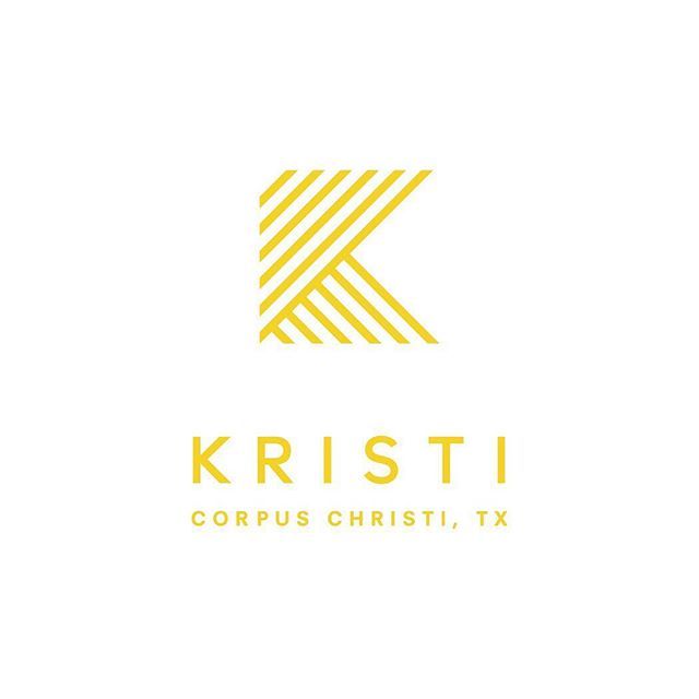 abc_designlab's tweet photo. Brand exploration #wip for Kristi ✏️📒✌️ https://t.co/yx7NRbsq1F https://t.co/qBM78Ikgoe