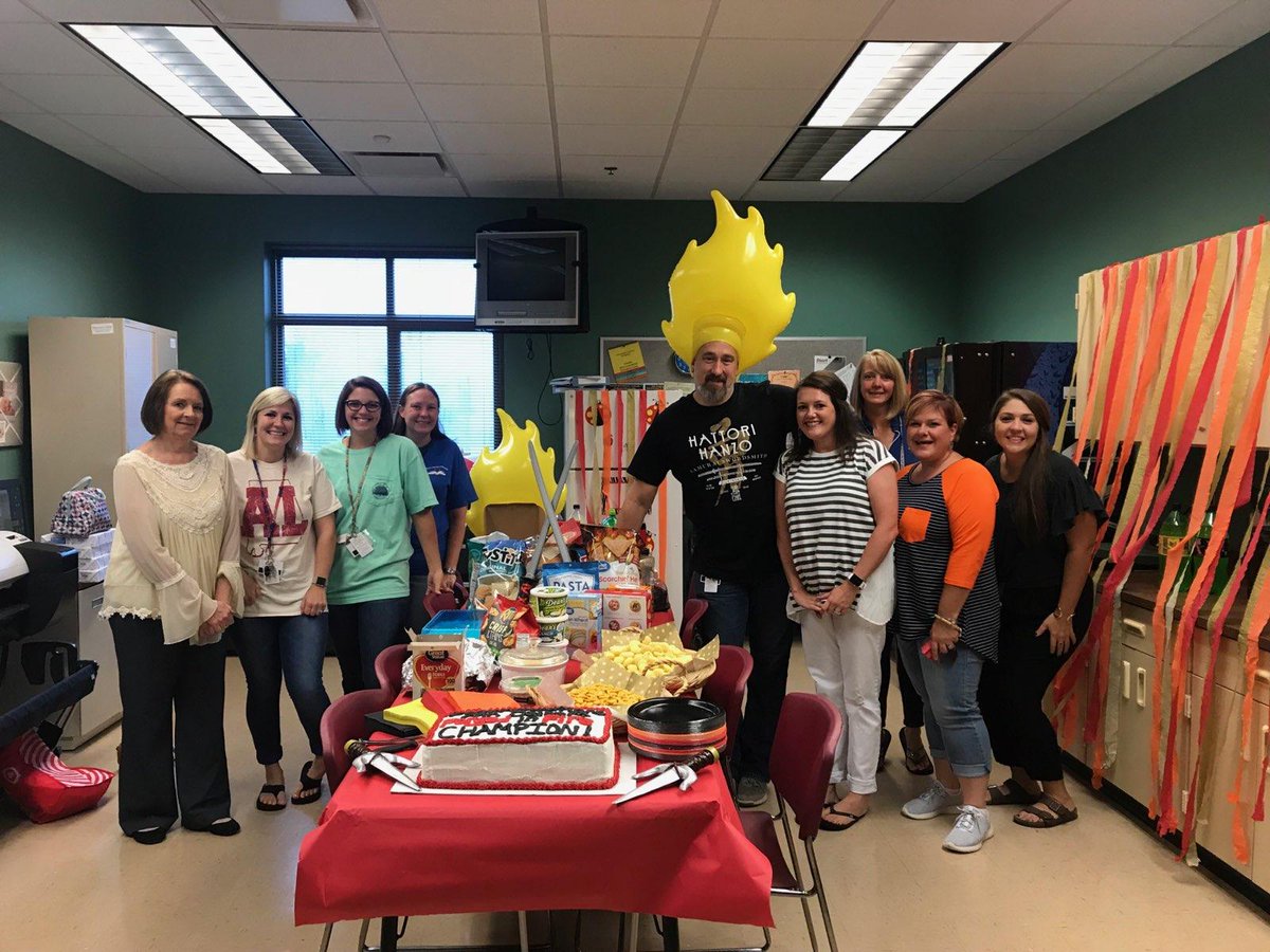 FultondaleElem's tweet photo. We had a great time today celebrating @mdeibert2 's victory on "Forged in Fire"  on The History Channel! We are so proud of you! https://t.co/kHLjzqGWBM