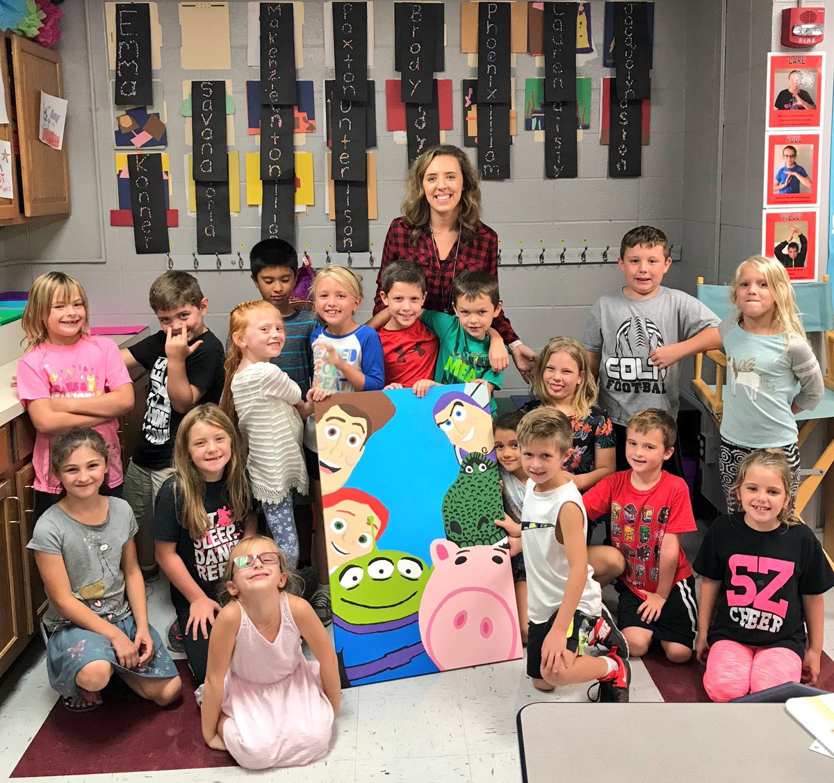 HelloMrsMick's tweet photo. “The important thing is that we stick together” -Buzz Lightyear 
#USD261derful #FESDreamTeam #FreemanFamily https://t.co/IDiX6xiAsH