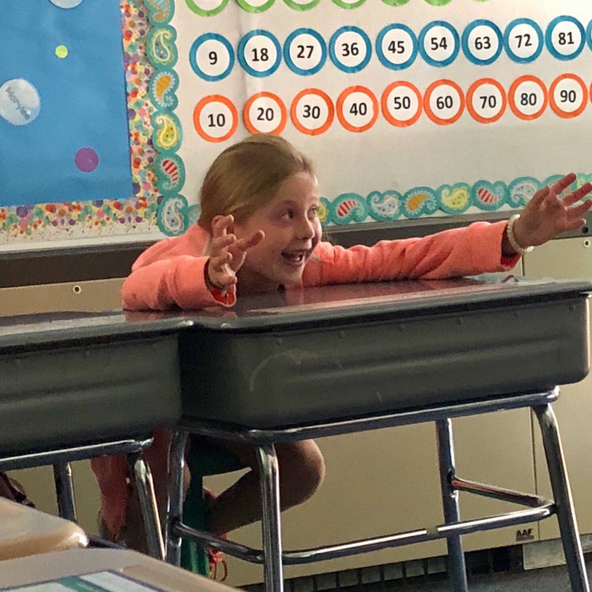 MissKovarik's tweet photo. Today was #FamilyFanfareFriday  for our #3KStarStudent. Hadley’s family sent a video sharing how special she was to them. I think it is safe to say she was surprised &amp; delighted to watch the video with the class. #Geneva304 https://t.co/nUmd03Filp