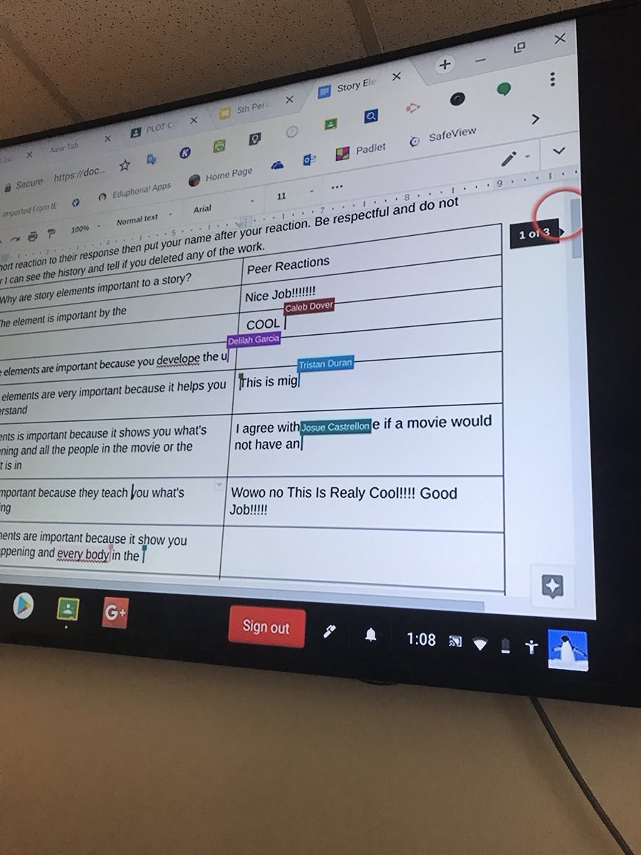 MrsVburke1's tweet photo. Learning how to collaborate and give classmates meaningful feedback! https://t.co/Jfw6RJaE2o