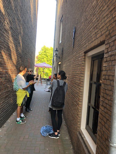Thanks to Robert Lavine for sharing this memory of the ⁦<a href="/HUSHCITYapp/">Hush City app</a>⁩ soundwalk led in Rotterdam ⁦<a href="/Healing_Pl/">Healing Places</a>⁩ The Anxious City Festival. We were testing a super cool echo effect on our way through Delfshavens’ quiet areas!