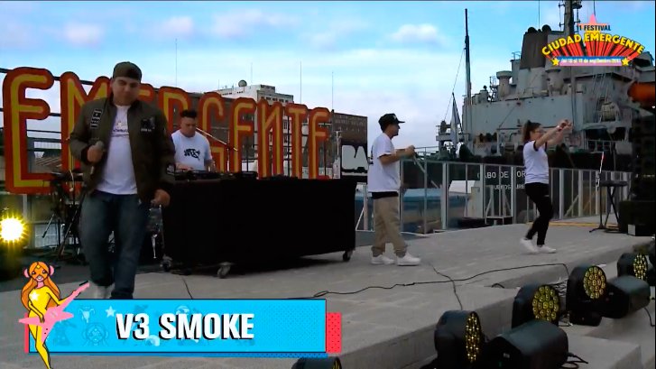 ¿No sabés qué mirar en el #VorterixEmergente?

🍜 En el "Patio Gastronómico" están los Foodtubers Cocinandoando.
♊️ En la "Plaza de la Usina" acaba de empezar el show de #Géminis.
🎤 En el "Escenario Generador" está rapeando #V3Smoke