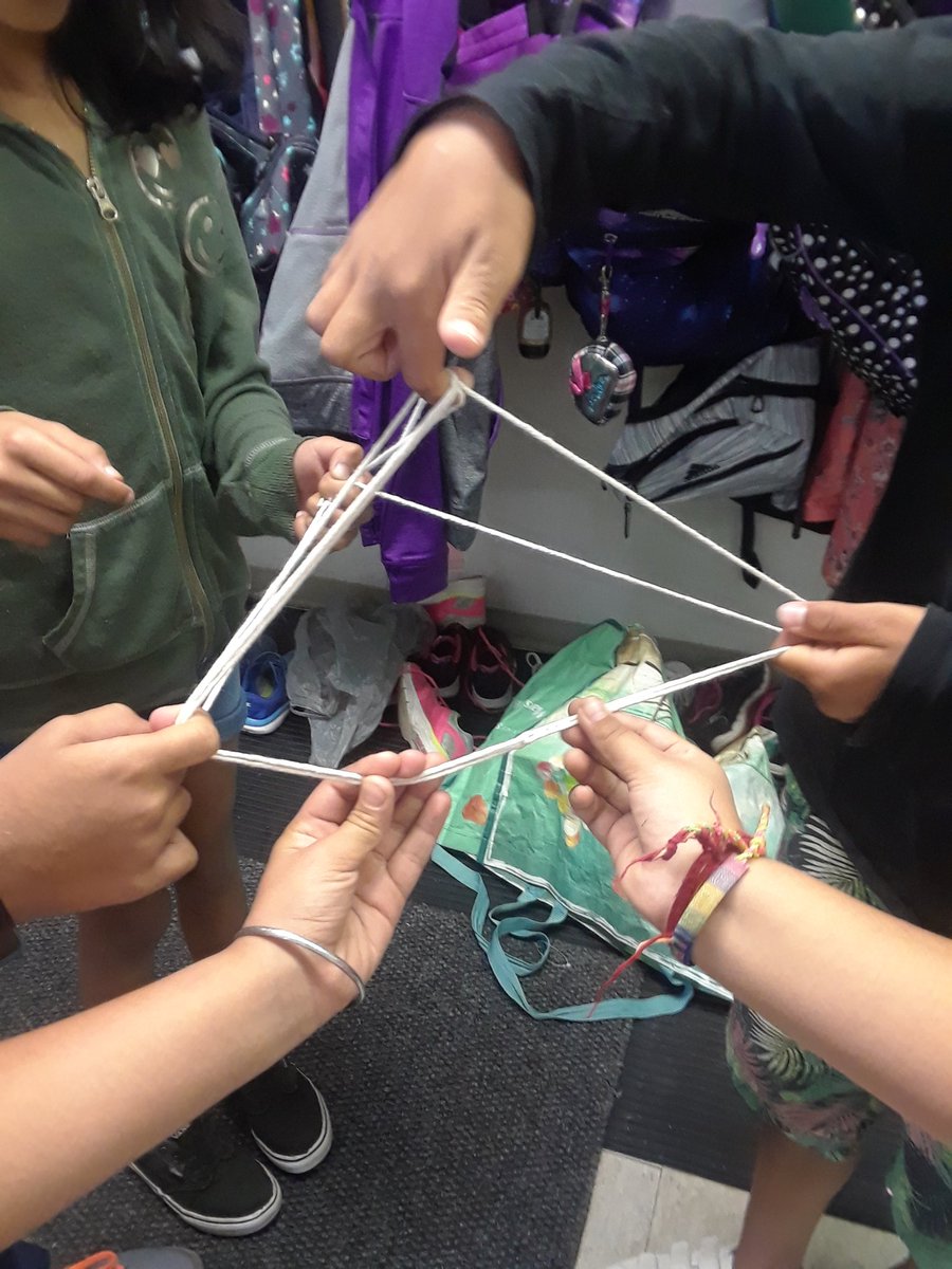 mmeperrin2018's tweet photo. Lots of hard work, teamwork, experimenting and reflecting for #weekofinspirationalmath! 3/4 FI is ready to apply #mathmindfulness to their learning! @PLRobertsonPS https://t.co/sqW8lGQdfr