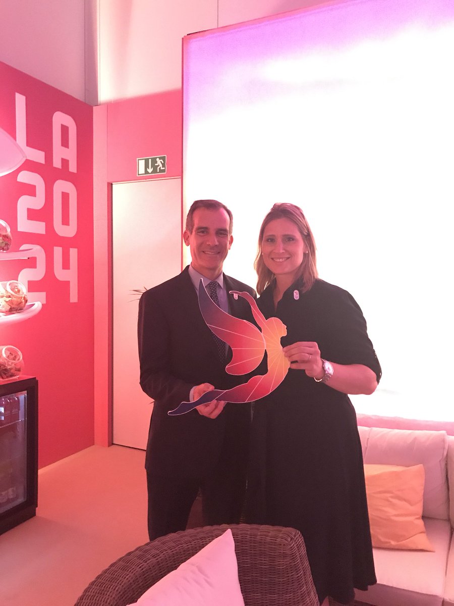 AngelaRuggiero's tweet image. One year ago we won the privilege of hosting the @LA2028 Olympics! The future of sport and LA looks bright:) @MayorOfLA