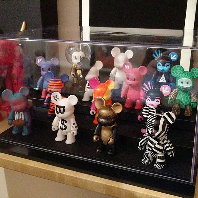 AdeMills's tweet photo. Finally got these lil things into a display case of their own. Love what people do with these for @thedesignjones #qeebear #toy2r #design #custom https://t.co/JnTEmepmzx