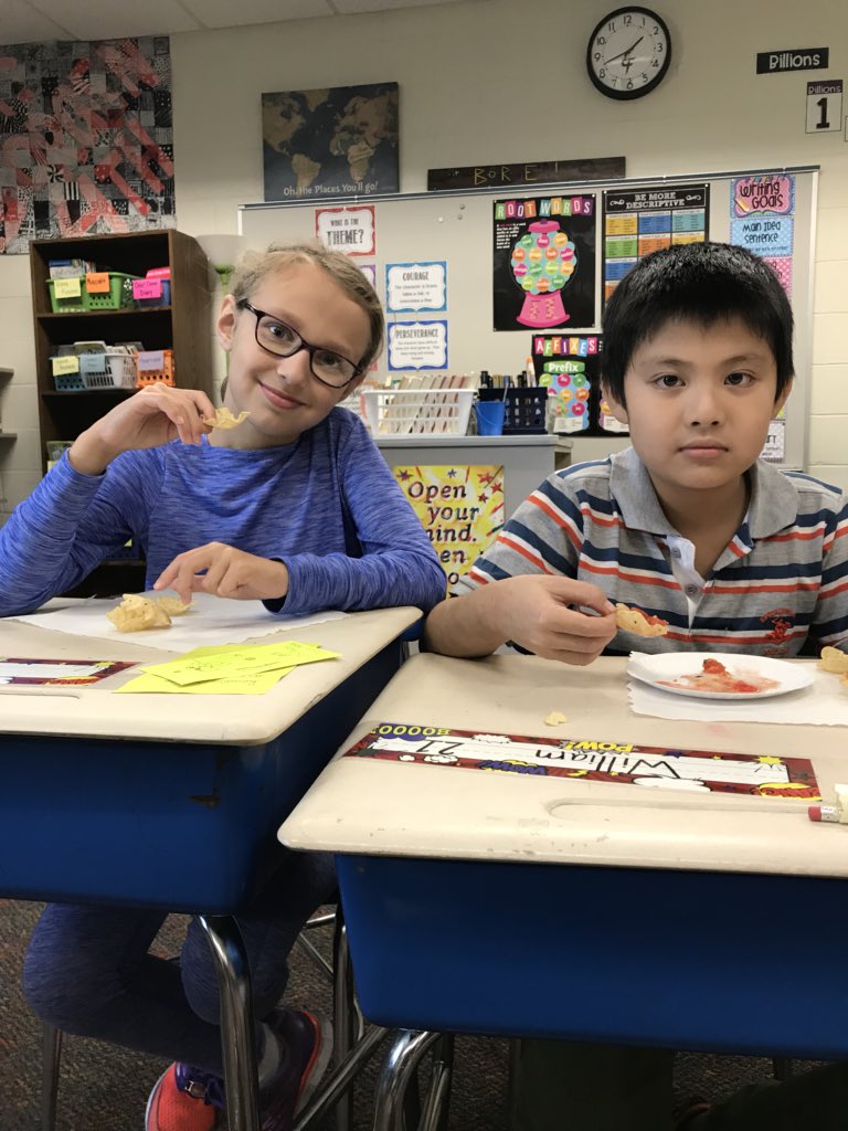 DJBorgen4's tweet photo. We loved our homemade salsa from our school garden. Thank you @deanne_coleman #cfelem https://t.co/0uvD81Pqbz
