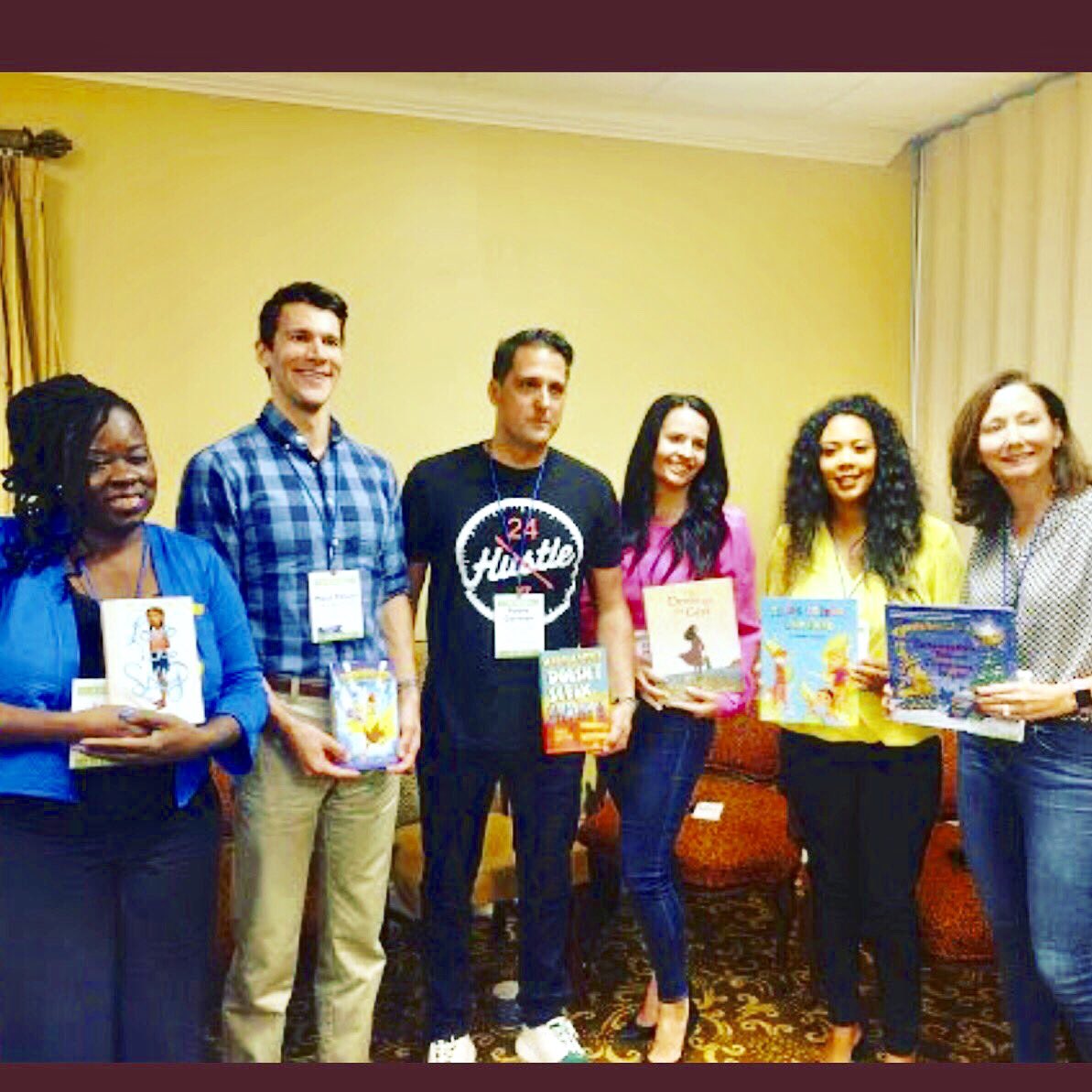LesCYoungblood's tweet photo. What a ๐group! We shared what we had time for on the #SIBA18 #Mglit & #picturebook panel. And then continued the conversation during lunch. Writers help writers. #writerscommunity #Twriter @thundercluck @phcartaya @camdros @AuthorKempink @SherriRinker https://t.co/P3HHHYQrzw