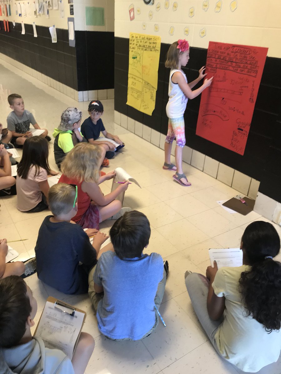 VirdensThird's tweet photo. Collaboration and teamwork during 2 step word problems. @SpartaR3Schools #liltrojans https://t.co/ceKvr2jgTF