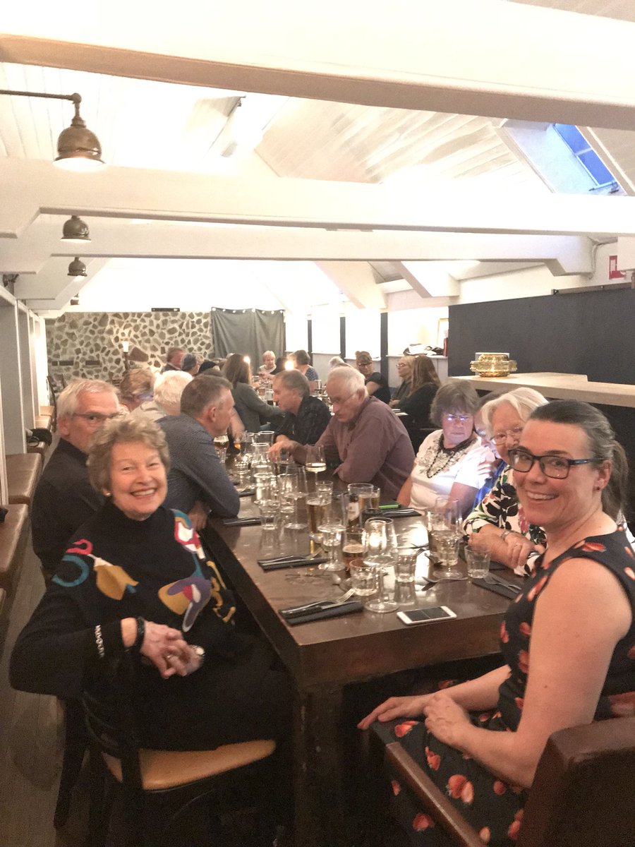 Apovrouw's tweet photo. Het eerste onderdeel van de #EWPM in Reykjavik
Informal dinner met 35 apothekers uit 7 landen 👍 https://t.co/7GyYLqUbv2