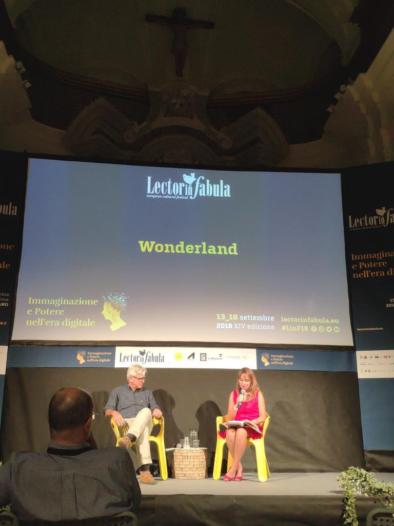 C'era una volta Wonderland, una terra di racconti meravigliosi.
#AlbertoMarioBanti
#LinF18