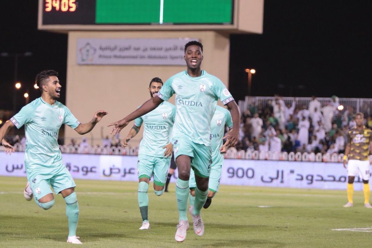 Nefaie_Majed's tweet photo. بُني فريقكم ليكون الأقوى الذي لا يُقهر  ...
إدعموه بالصبر.. إدعموه بالحضور .. إدعموه وقفوا خلفه وسترونه بطل متوّج إن شاءالله
ثلاثة نقاط و مازلنا في البداية 💚💚

#احد_الاهلي https://t.co/edZEfduMqL