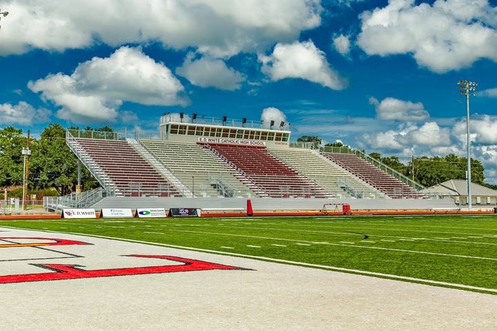 So_Bleacher's tweet photo. We wouldn't mind watching a game here. What about you? Great looking job in Thibodaux, Louisiana. #BleacherBuilders https://t.co/uLds2aiRCv