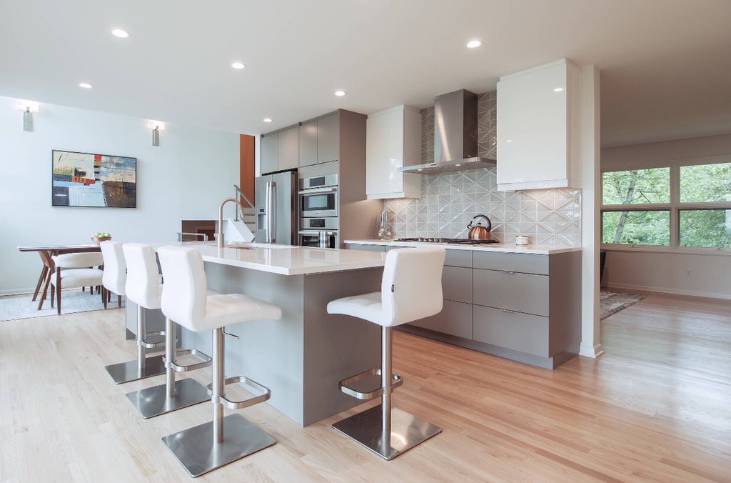 dream_house247's tweet photo. MidCentury Style House • Kitchen 

✨ Choose 1 , 2 , 3 or 4 ? https://t.co/JmX9879lxl